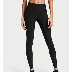 Victoria’s Secret Total Knockout Leggings